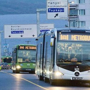 İstanbul’da İBB toplu ulaşıma zam yapıldığını açıkladı. UKOME, yaklaşık 3
