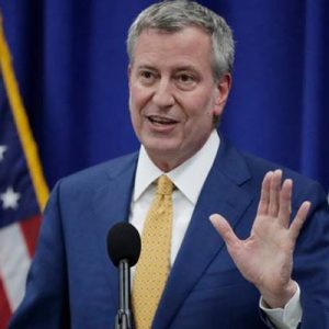 New York Belediye Başkanı Bill de Blasio, koronavirüs salgını ile