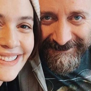 Bergüzar Korel, ‘evinizde kalın’çağrısında bulundu ve sosyal medya hesabından ‘sıkıldık’