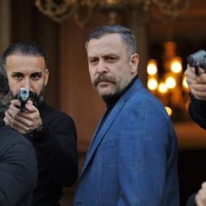 Ay Yapım imzalı, Show TV’de ekrana gelen Çukur, dün akşam