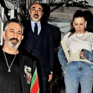 Aşklarıyla magazin gündemine damga vuran Cem Yılmaz ve Serenay Sarıkaya