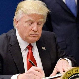 ABD Başkanı Donald Trump, koronavirüs (corona virüs) salgınıyla mücadele için