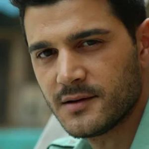 Oyuncu Burak Sevinç, alkollü araç kullandığı sırada trafik kazası geçirdi.