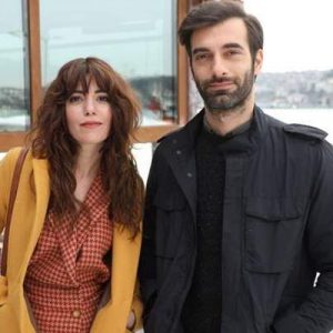Fox TV’de yayın hayatına başlayan ve kısa sürede sevilen ilgiyle