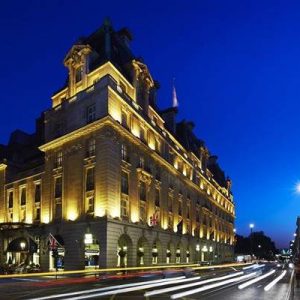 Londra’nın efsane oteli The Ritz, Katarlı iş insanı Abdulhadi Mana