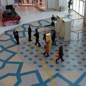 ‘Her şey bitti sanıp kuralları birden gevşetmeyelim’ uyarılarına rağmen vatandaşlar