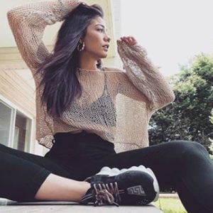 Doğduğun Ev Kaderindir dizisinin yıldızı Demet Özdemir, koronavirüs nedeniyle karantina