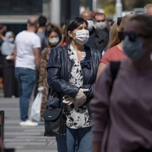 Çin’in Hubei eyaletine bağlı Vuhan kentinde ortaya çıkan ve kısa