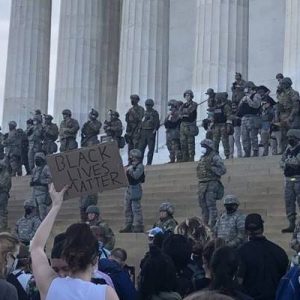 ABD Savunma Bakanı Mark Esper’in gün içinde başkent Washington DC