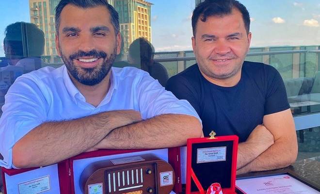 Radyo Evi Derneği (RADEV) tarafından “Türkiye’de negatifi pozitife çevirenler” temasıyla