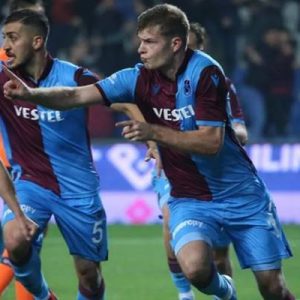 UEFA, finansal yükümlülüklerine uymadığı gerekçesiyle Trabzonspor’u Avrupa kupalarından 1 yıl