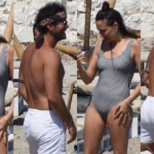 Yaz tatillerini genellikle Çeşme’de geçiren Gupse Özay ve Barış Arduç