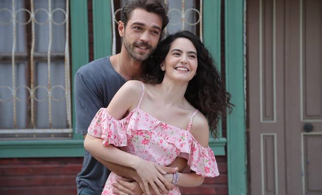 Çatı Katı Aşk
