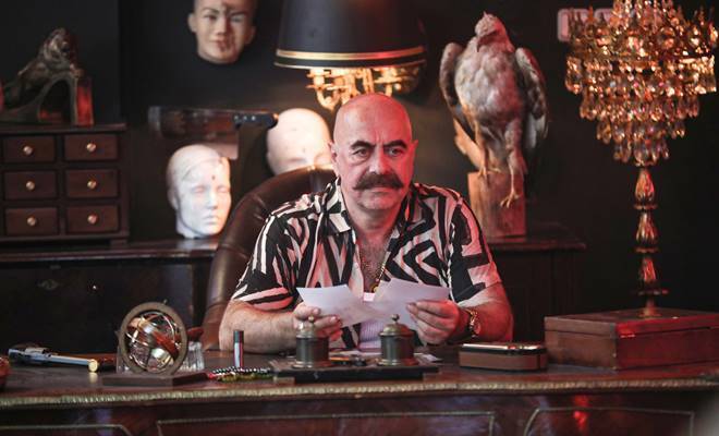 Ezel Akay