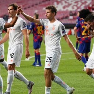 Bayern Münih, çeyrek final maçında Barcelona’yı 8-2 mağlup ederek tarihin