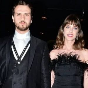 2015 yılından beri birlikte olan ve aşklarıyla parmak ısırtan Aras