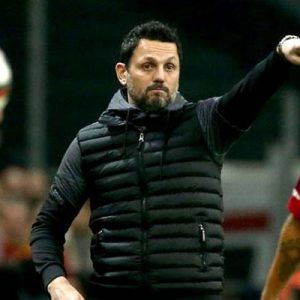 Fenerbahçe teknik direktör olarak Erol Bulut’la anlaştı. Kulüp resmi internet