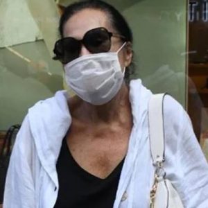 Türkan Şoray, önceki gün Nişantaşı’nda objektiflere yansıdı. Usta oyuncuya Cüneyt