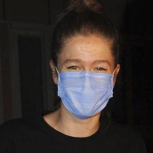 Temizlikle arasının iyi olduğunu anlatan Burcu Biricik, “Anneannemle büyüdüm. Ona