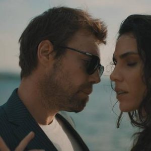 Murat Dalkılıç’ın yeni teklisi Orta Yol Gig Music etiketiyle tüm