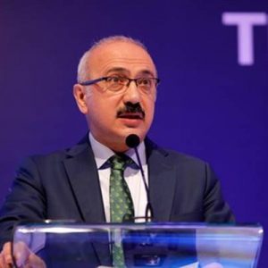 Cumhurbaşkanı Kararı ile Hazine ve Maliye Bakanlığı görevine Lütfi Elvan