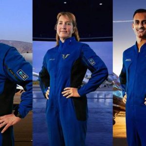 Ticari uzay yolculuğu şirketi Virgin Galactic, müşterileri için ilk uzay