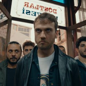 Show TV’de ekrana gelen Ay Yapım imzalı Çukur’un merakla beklenen