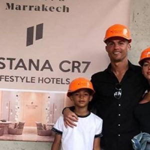 Juventus’un Portekizli yıldızı Cristiano Ronaldo, özellikle otelcilik sektörü olmak üzere