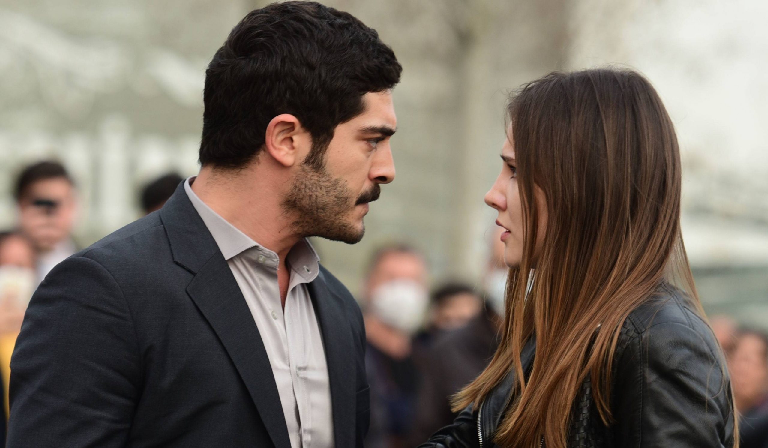 Yapımını ‘’Tims&B Productions’ın, yapımcılığını Timur Savcı ve Burak Sağyaşar’ın üstlendiği,