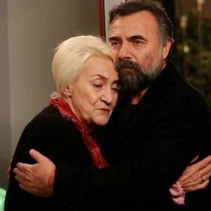 Atv ekranlarının fenomen dizisi Eşkıya Dünyaya Hükümdar Olmaz’ın başrol oyuncusunun