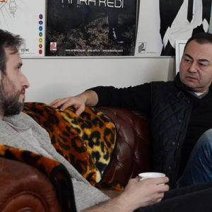 Ay Yapım’ın ilgiyle takip edilen dizisi ‘Menajerimi Ara’nın 25. bölümünden