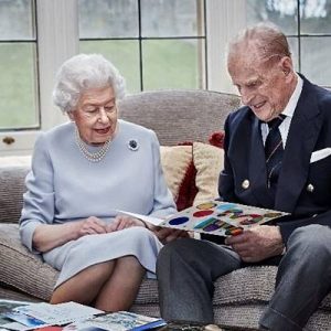 İngiltere Kraliçesi 2. Elizabeth’in eşi Edinburgh Dükü Philip kendini iyi