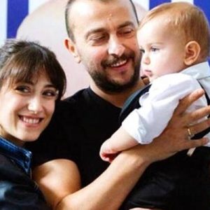 Netflix’te yayınlanan Pera Palas’ta Gece Yarısı dizisiyle gündem olan Hazal