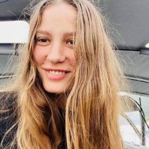 Şahmeran dizisi için bir süredir Adana’da olan Serenay Sarıkaya, Adana’dan