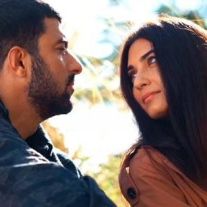 Sefirin Kızı dizisi ile ekranlara dönen Tuba Büyüküstün partneri Engin