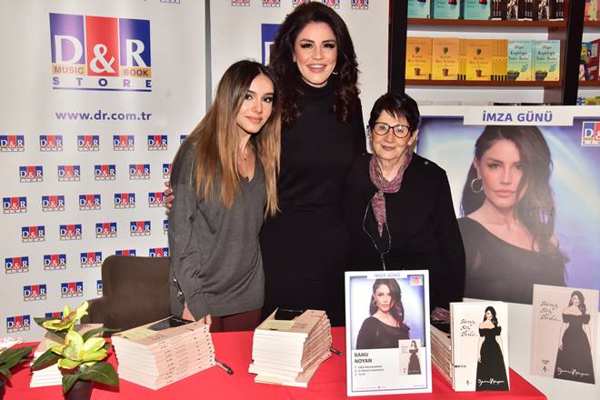 Ulusal ve uluslararası organizasyonların yanı sıra güzellik yarışmaları ve moda