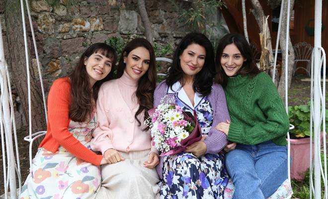 Kanal D’nin, yapımını Süreç Film, yapımcılığını Ali Gündoğdu ve İnci