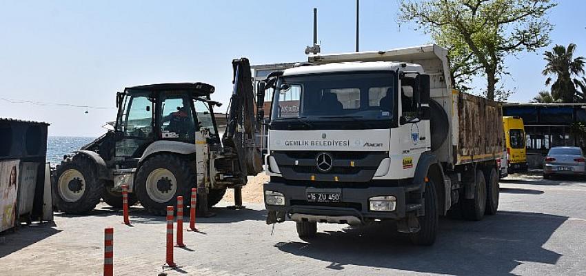Gemlik Belediyesi, ilçenin dört bir yanında üst yapı hizmetlerine ara