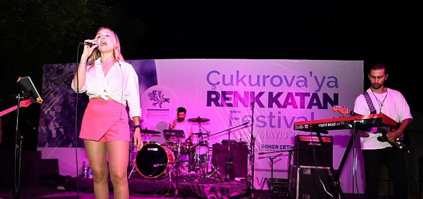 Çukurova Belediyesi tarafından 26-29 Mayıs tarihleri arasında gerçekleştirilen Jakaranda Kültür