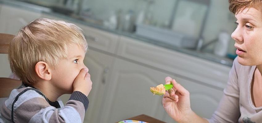 Çocuklarda “seçici yeme problemi” Karbonhidrat, yağ ve şeker içeren besinleri