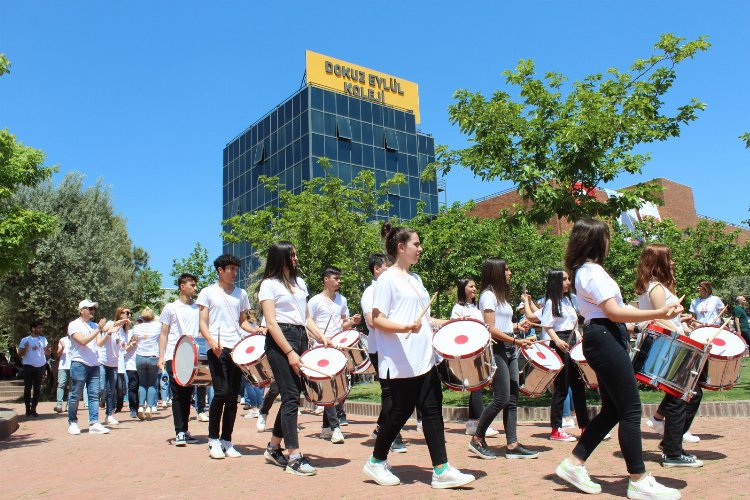 DEKFEST Bahar Festivali 2022, tüm coşkusuyla hafta sonu gerçekleşti. Öğrenciler