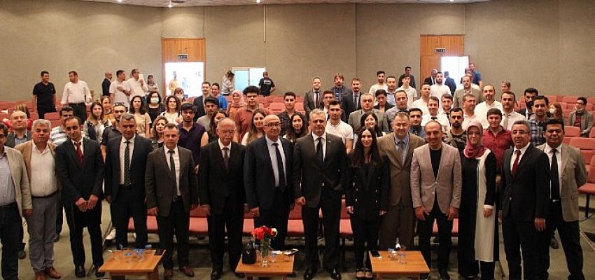 Tütün Sektörü Temsilcileri Manisa Celal Bayar Üniversitesi Tütün Eksperliği Yüksekokulu’nda