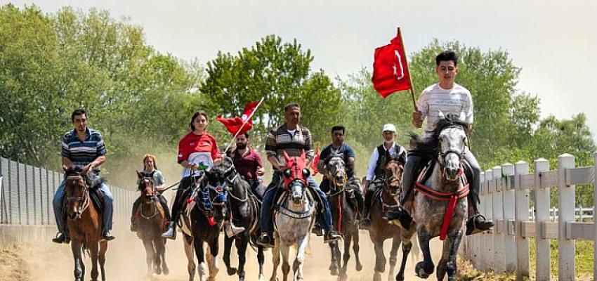 Osmangazi Belediyesi tarafından bu yıl 17’incisi düzenlenen Osman Gazi’yi Anma