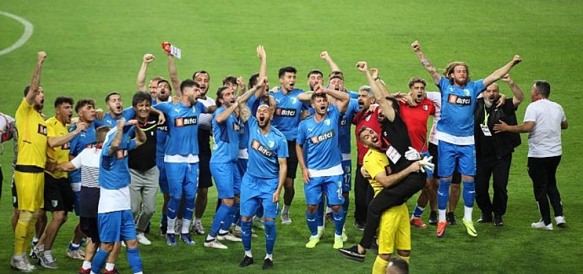 TFF 2’nci Lig Play-Off finalinde Karacabey Belediyespor’u 3-0 yenen Bodrumspor,