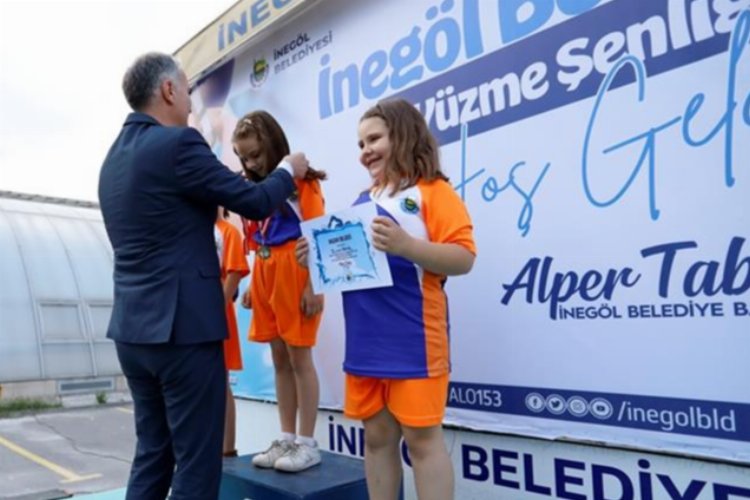Bursa'da spor alanında özellikle alt yapıya önem veren İnegöl Belediyesi,