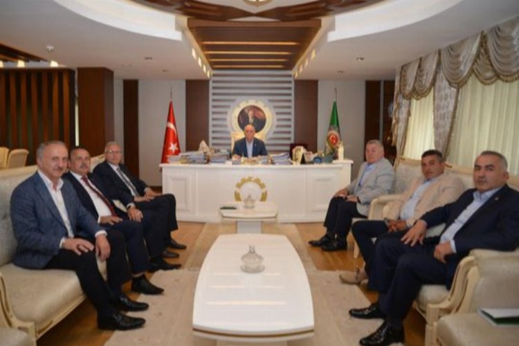 Rize Ziraat Odaları Koordinasyon Kurulu, kanunlaşması için meclise verilen ‘Çay