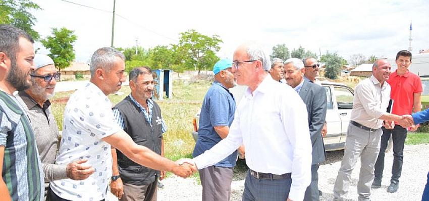 Çumra Belediyesi 2022 yılı asfalt sezonunu açtı. Sezonun ilk asfalt