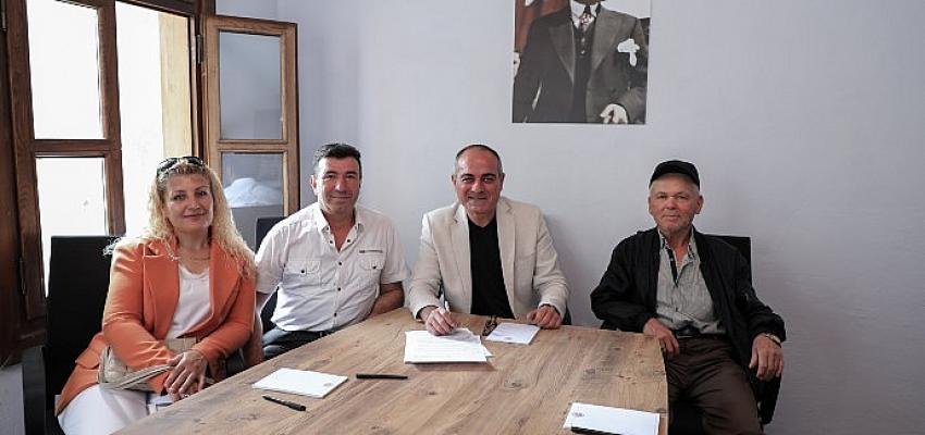 Gemlik Belediyesi’nin ödüllü Kentsel Tasarım Projesi “Gemlik Yeniden” için ilk