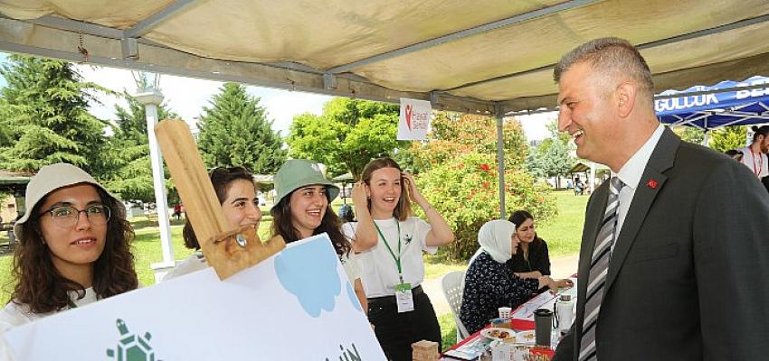 BM Sürdürülebilir Kalkınma Amaçları başlıklarında alanında uzman konuklarla söyleşiler, paneller,
