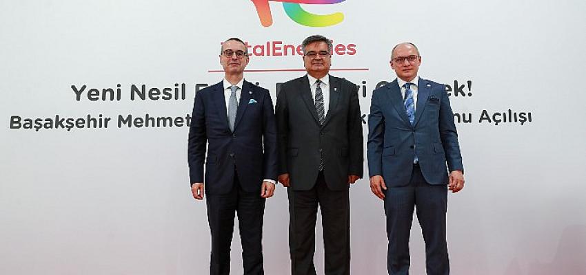 TOTAL İstasyonları’nın tüm dünyada TotalEnergies’e dönüşümü Türkiye’de de başladı. Bu